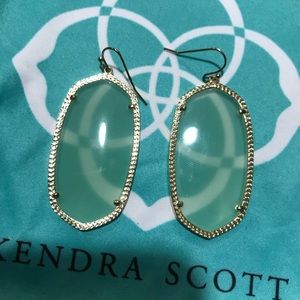 Kendra Scott Jewelry - Kendra Scott Danielle Chalcedony Earrings Kendra Scott Jewelry - Kendra Scott Danielle Chalcedony Earrings